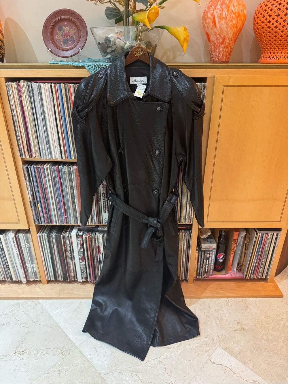 PRICE DROP: VTG NWT, LANNA,M, lined, BELTED,BLACK LAMBSKIN LEATHER TRENCH COAT
